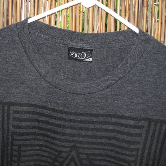 Volcom Stone Dark Gray T-Shirt (Size: M) - Picture 3 of 4